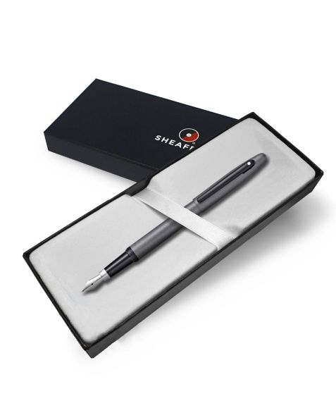Sheaffer Vfm Fountain Pen -  Medium Nib - Matte Grey Featuring Nickel Plate Trim (Exclusive) 